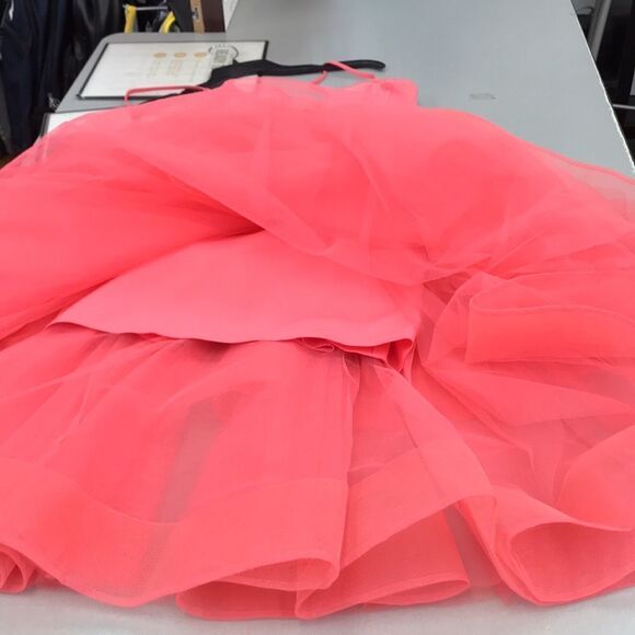 BCBG DRESS SZ.6 - Picture 12 of 14